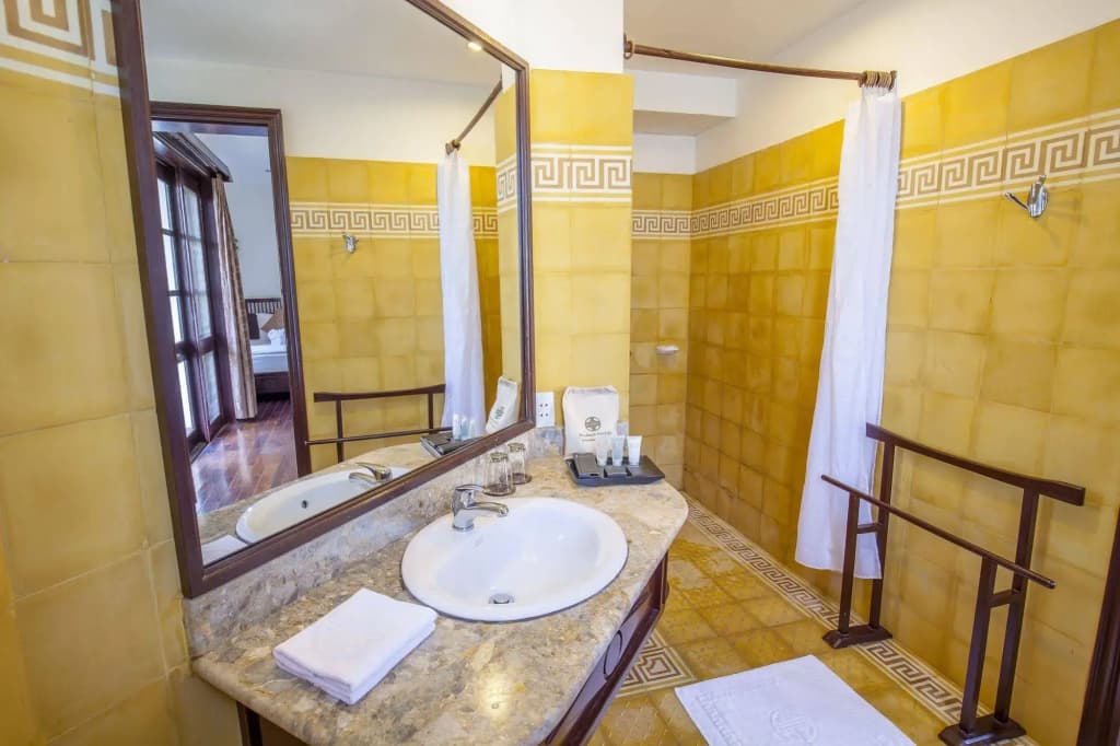 Hoi An Riverside Resort & Spa - photo 10