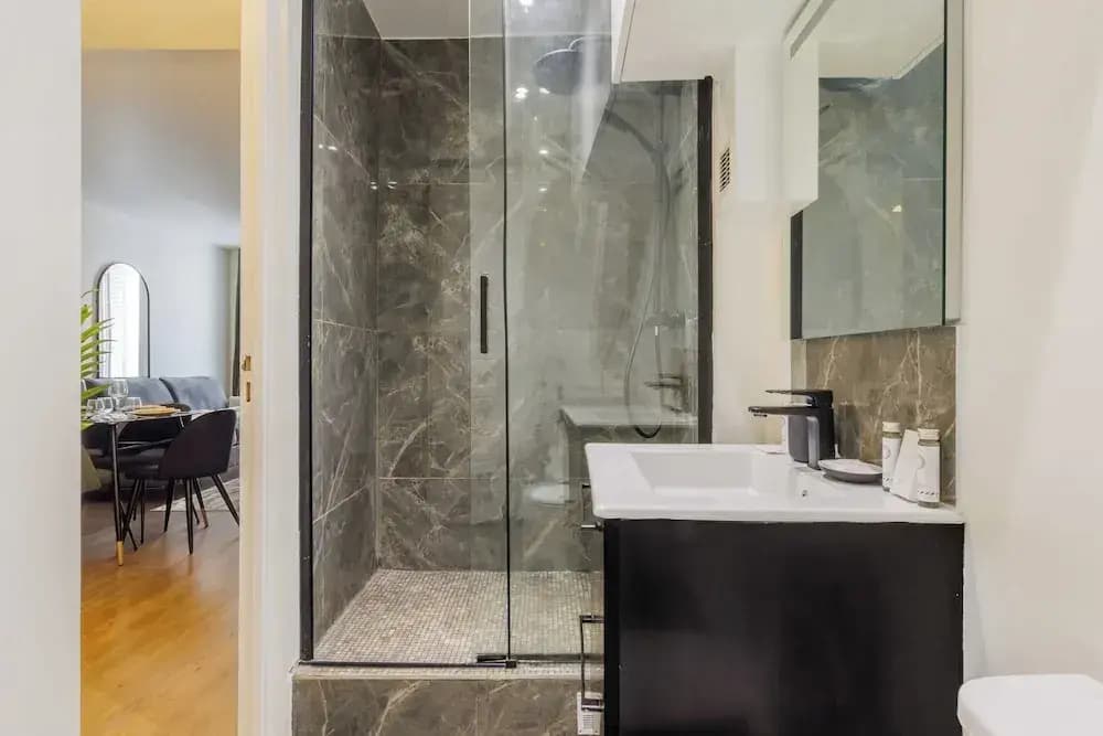 Superb Apartment With Patio 6p/2bdr - Opera/grands Boulevards - photo 8