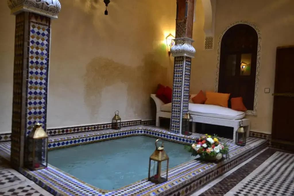 Riad Charik - photo 8
