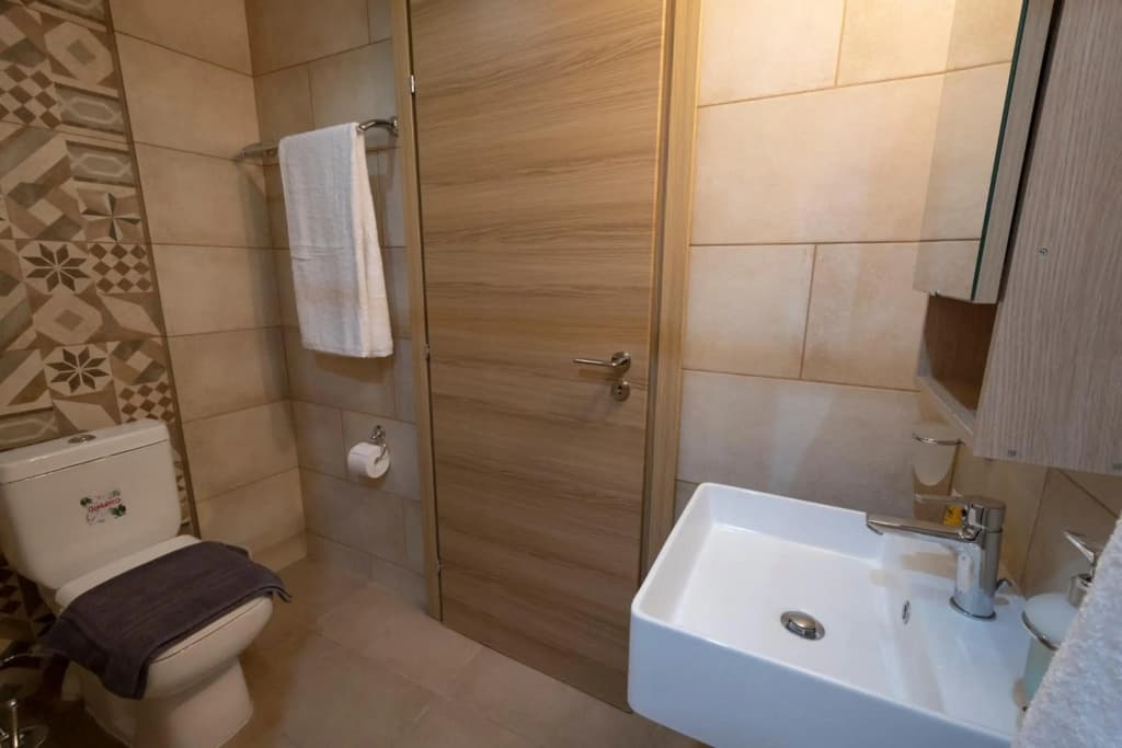 Ririka Athens Homes - photo 8