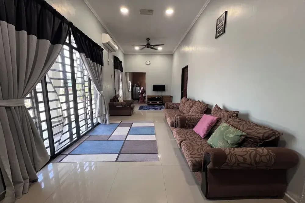 Nurbayu Villa (3 and 4 bedroom Villa) Kemaman - photo 11