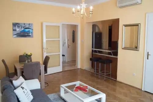 Rebecca Apartment next to Synagogue - photo 15