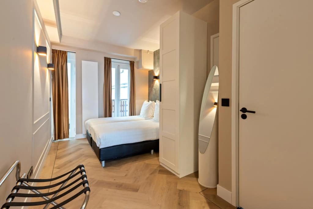 Midtown Hotel Twin Studio - photo 6