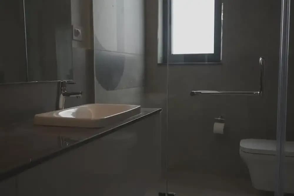 Saoirse at Lake View Residence - photo 7