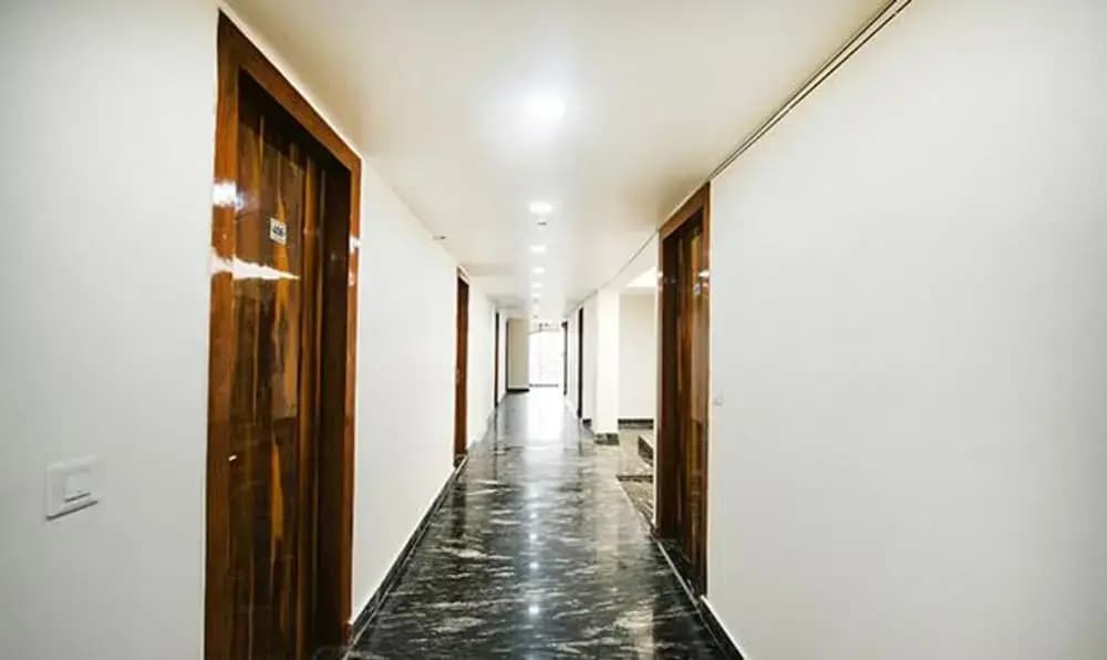 Fabhotel Mona Continental - photo 10