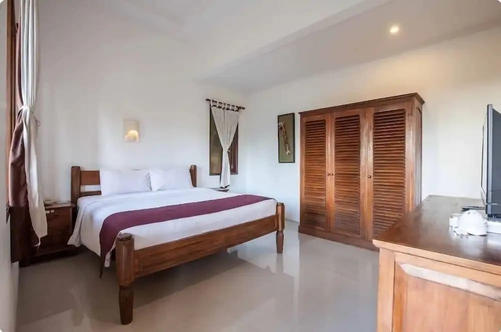 4 Bathroom Private Pool Villa near Seminyak Beach Bali - photo 4