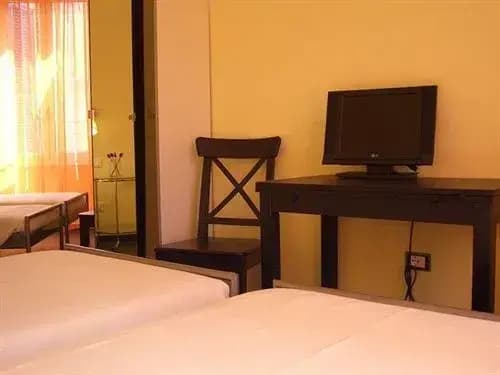 Guest House Rome - photo 16