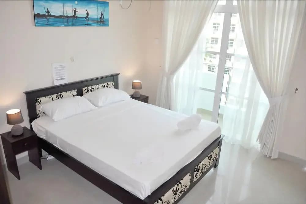 Modern Beachside Luxury - photo 3