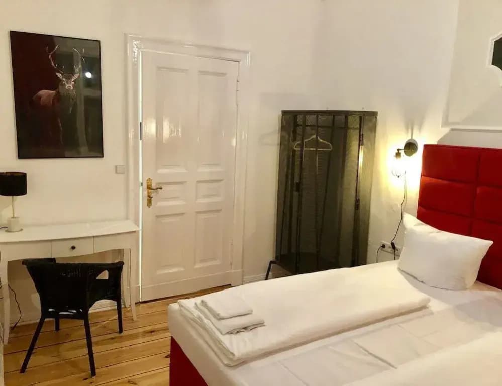 Aparthotel Thüringer Hof - photo 4
