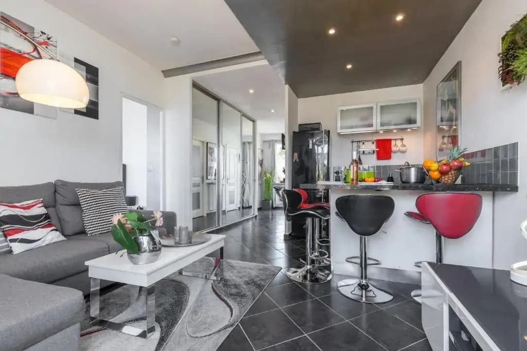 Le Mantega - F2 Moderne,Centre Ville, 2 Grandes Terrasses,Climatisation, Ascenseur - photo 11