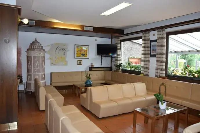 Wanderers Inn West - photo 5