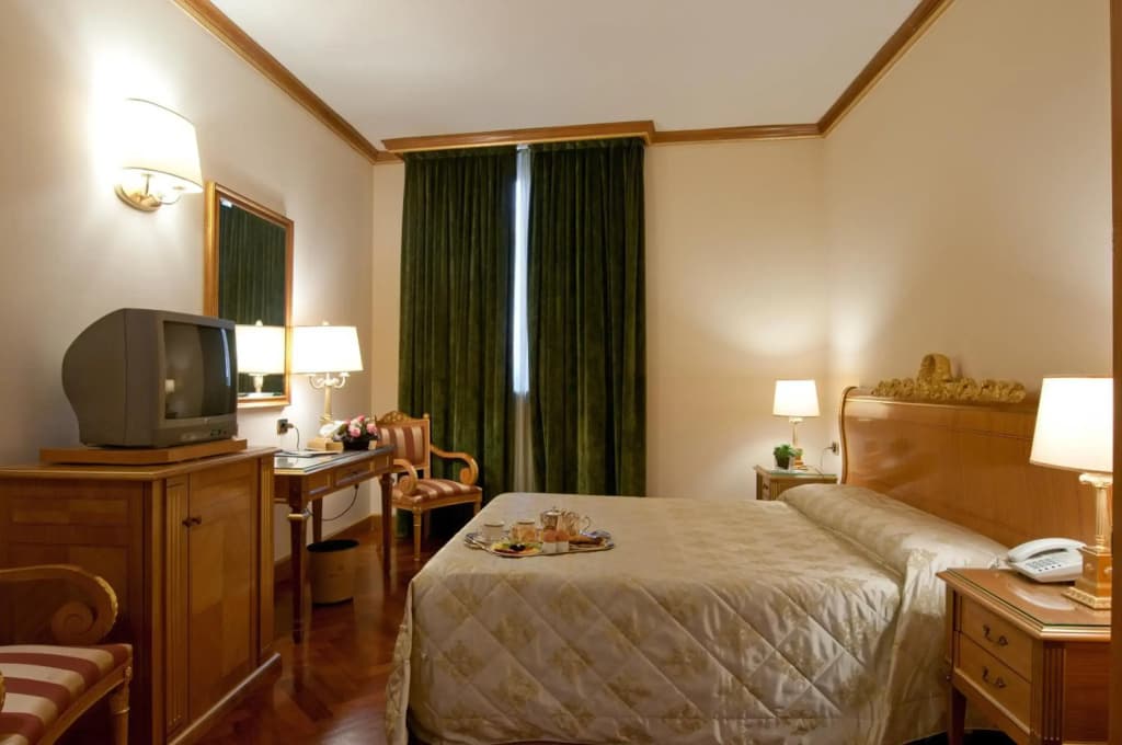 Marconi Hotel - photo 6