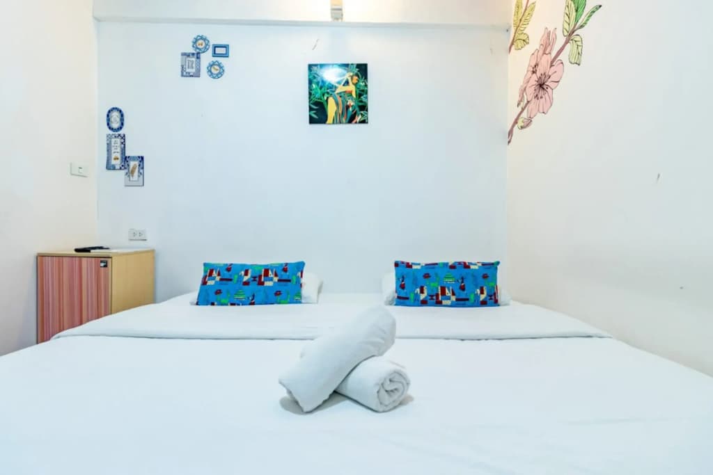 Sleep Dee Hostel - photo 35