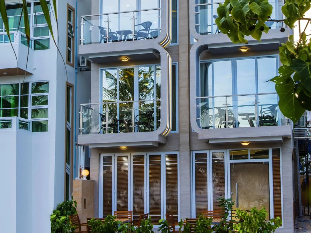 Vista Beach Retreat Hotel - photo 1