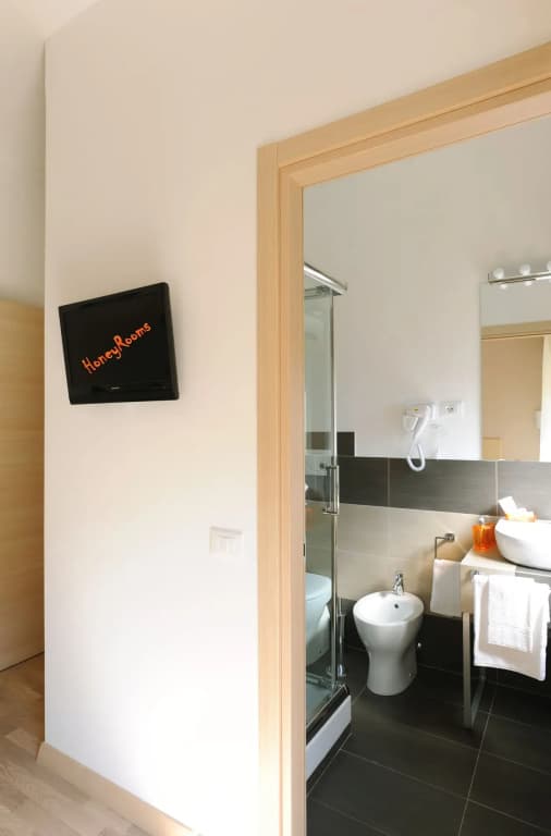 Honey Rooms - photo 7
