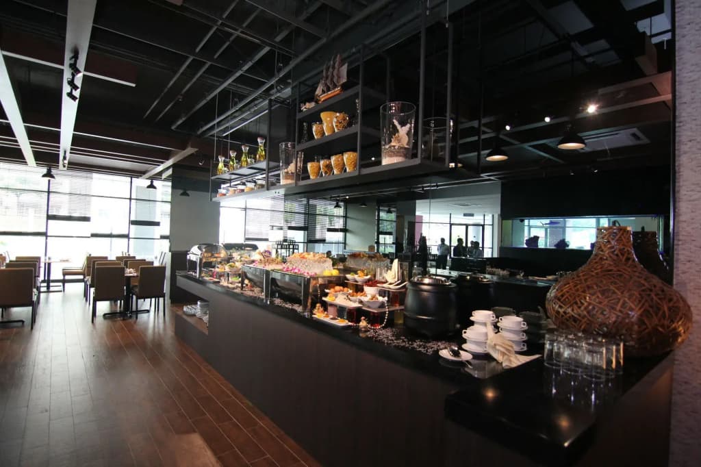 Nexus Business Suite Hotel - photo 13