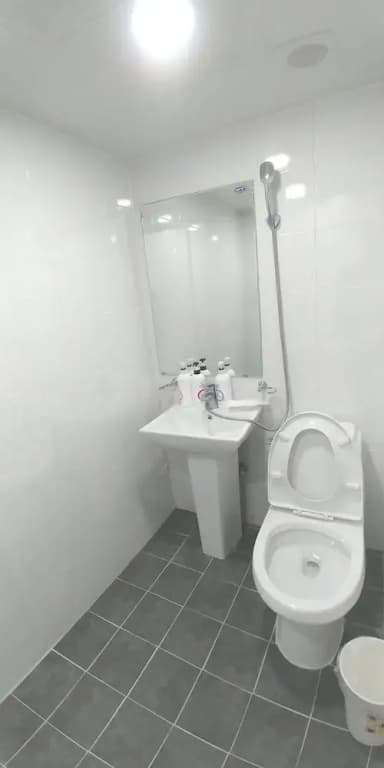 Toy Guesthouse - photo 9