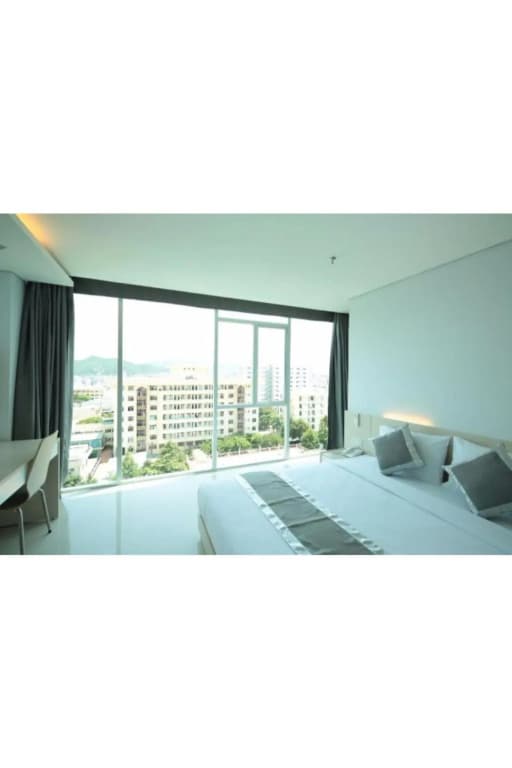 Tristar Hotel - photo 7