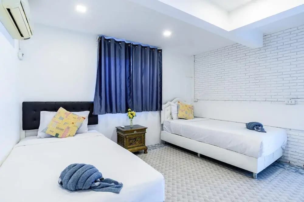 Cozy 6BR Pool Villa Close to Beach CP6 - photo 7