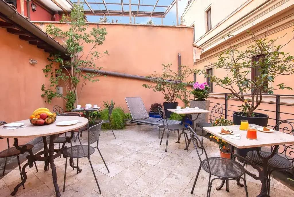 Hotel Accademia - photo 20