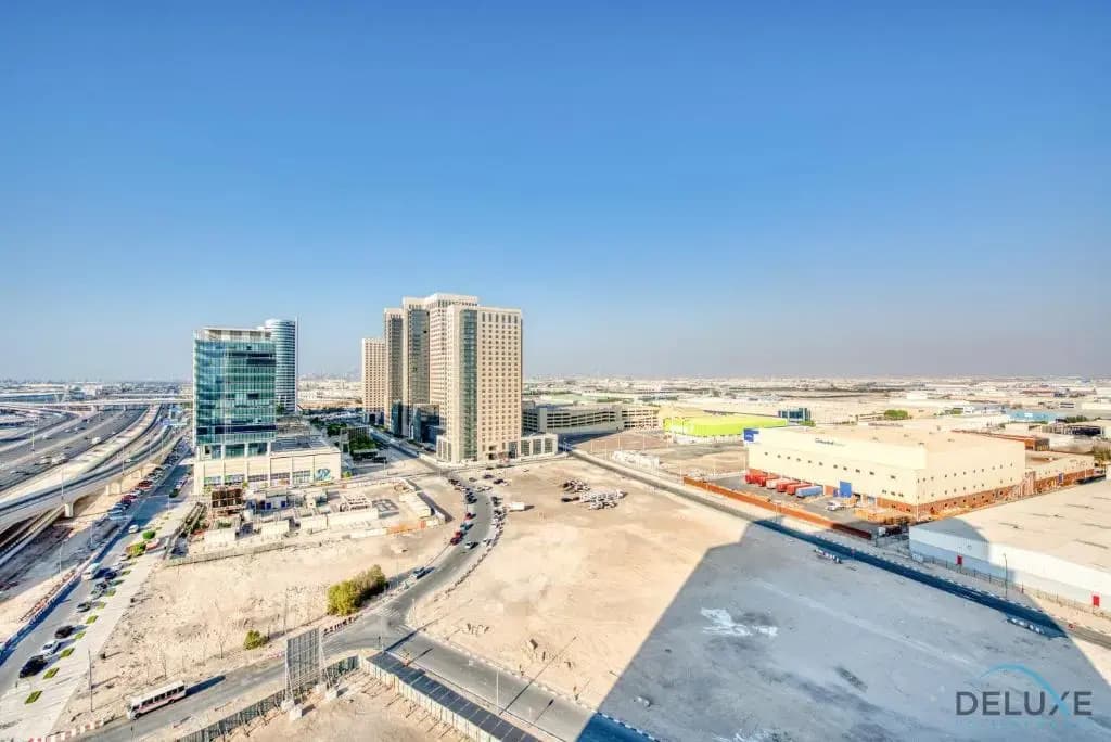 Charming Studio at Azizi Aura Residences Downtown Jebel Ali by Deluxe Holiday Homes - photo 14