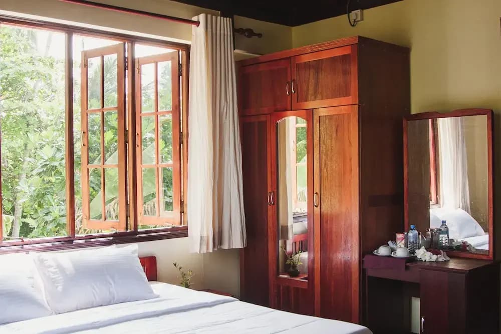 Gurahaana Guest House - photo 2