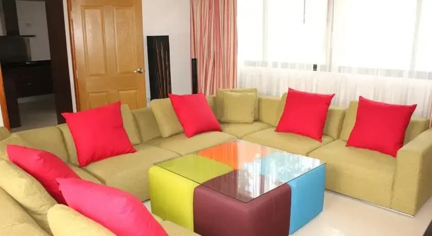 Brand New 3 Bedrooms Townhouse - photo 1