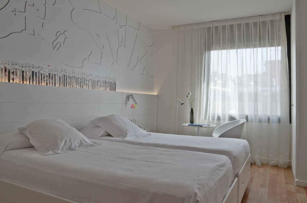 Pol & Grace Hotel - photo 3