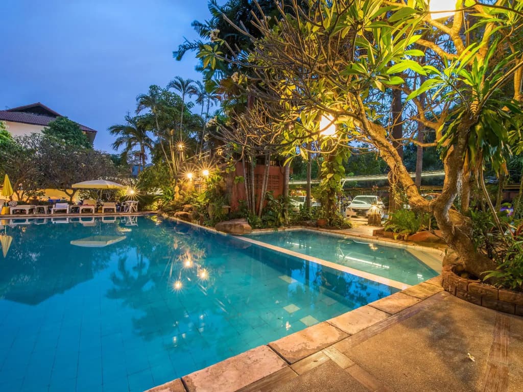 View Talay Place Hotel - photo 2