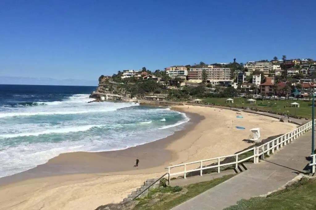 BRON455B - Bronte Beach House with Ocean Views - photo 7