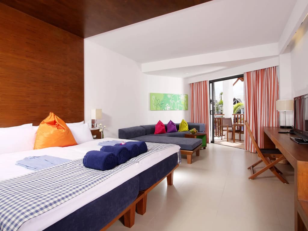 Sunwing Kamala Beach - photo 3
