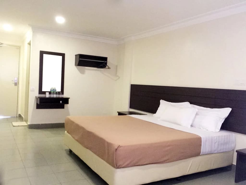 Hotel Sitiawan - photo 4
