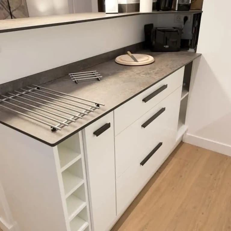 Stylish Sevre I Chic 1-br in the Heart of the 6th - photo 11
