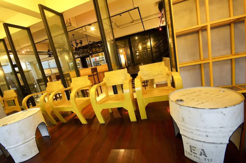 Lub D Bangkok Silom Hostel - photo 21