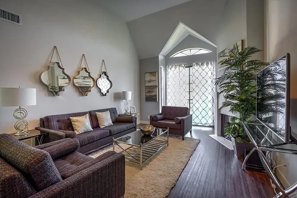 Beverly Hills Privilege - photo 8