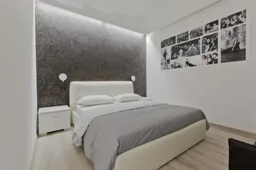 New Rome House 2 - main photo