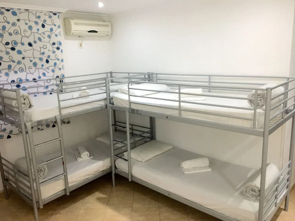 ArguellesApartaments - photo 4