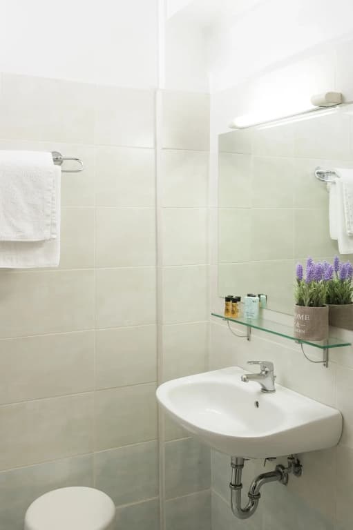 Athens Odeon Hotel - photo 9