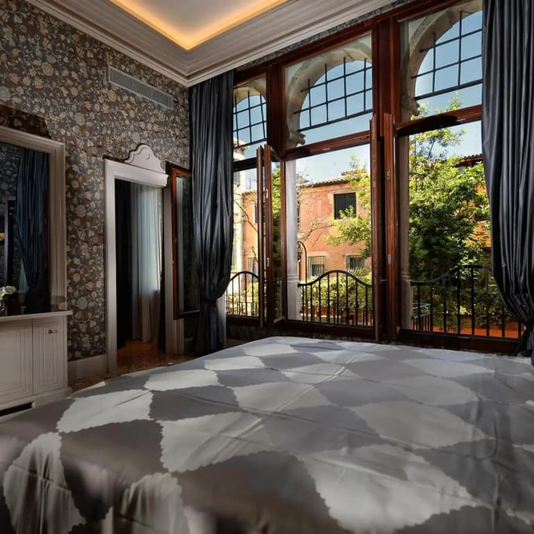 Hotel Palazzetto Madonna - photo 32