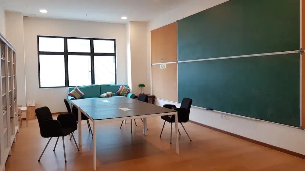 Euzmo Residences at Studio 14 - photo 23