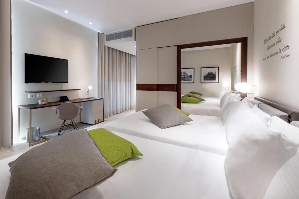 Canada Hotel - photo 19