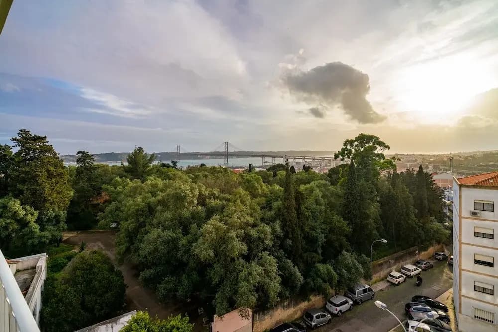 270 Panoramic View Premium Apartment - photo 13