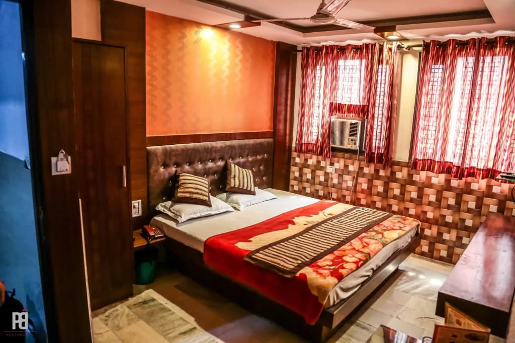 Hotel Glow Inn - photo 2