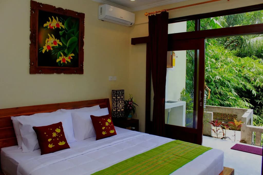 Bali Manwarsa Guest House - photo 1