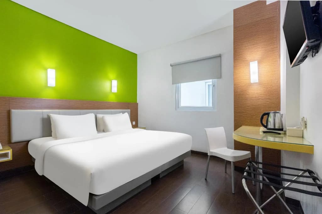 Amaris Hotel La Codefin - Kemang - photo 6