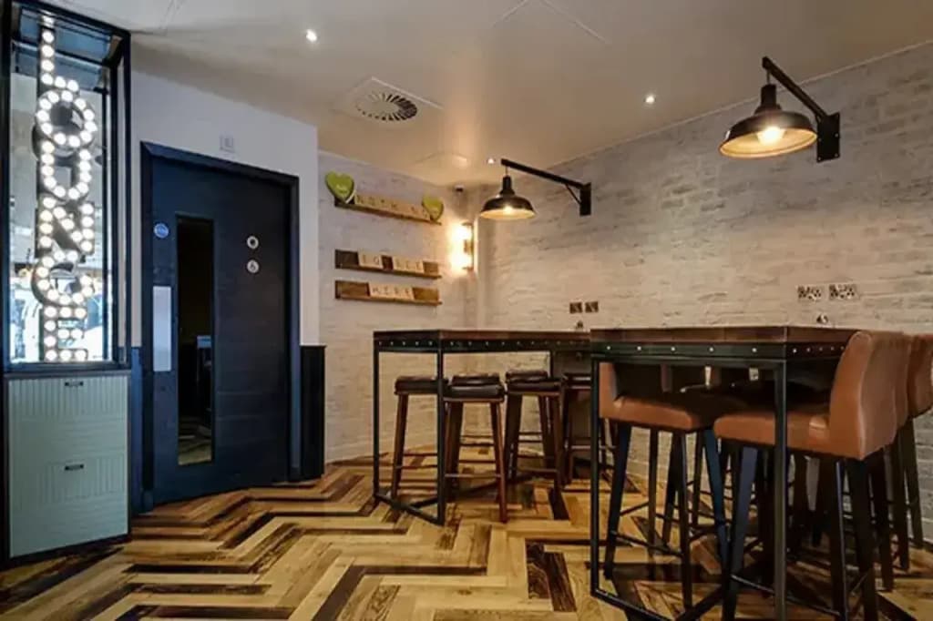 Hub By Premier Inn Edinburgh Haymarket - photo 13