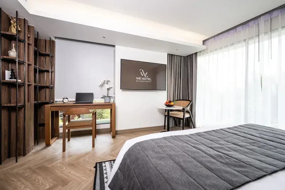 We Hotel Riverfront - photo 38