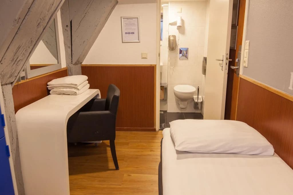 Travel Hotel Amsterdam - photo 43