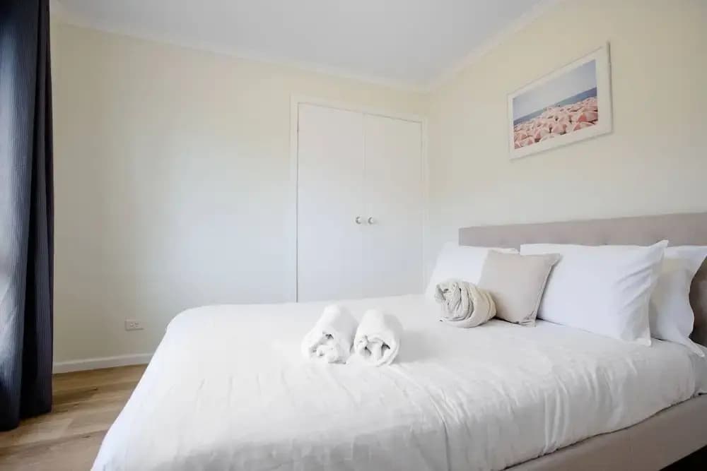 Quiet & Peaceful 3bed2bath Home @keilor Downs - photo 5