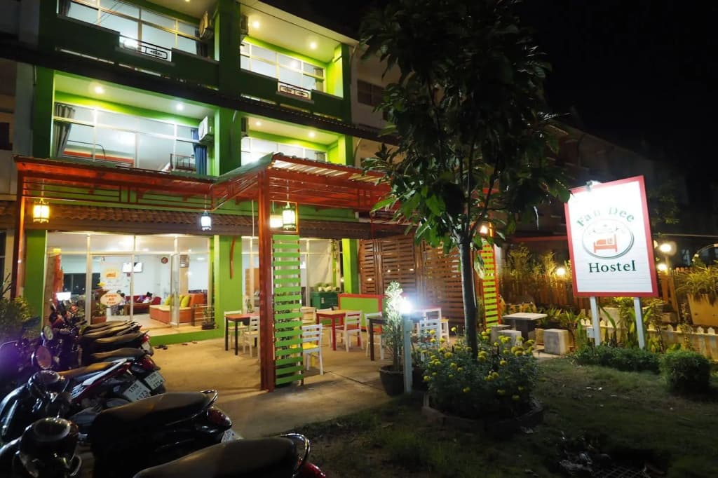 Fan Dee Hostel - photo 21